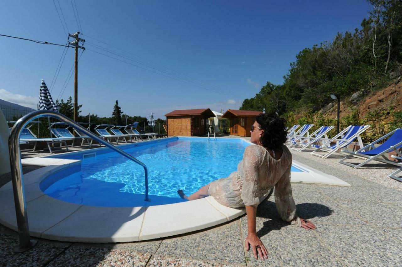 Vacanzamaredue 2 Residence Marina di Campo Zewnętrze zdjęcie